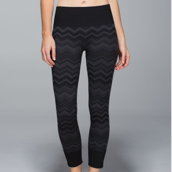 Lululemon Ebb to Street Pant Heathered Deep Coal 2 - Picture 2 of 12